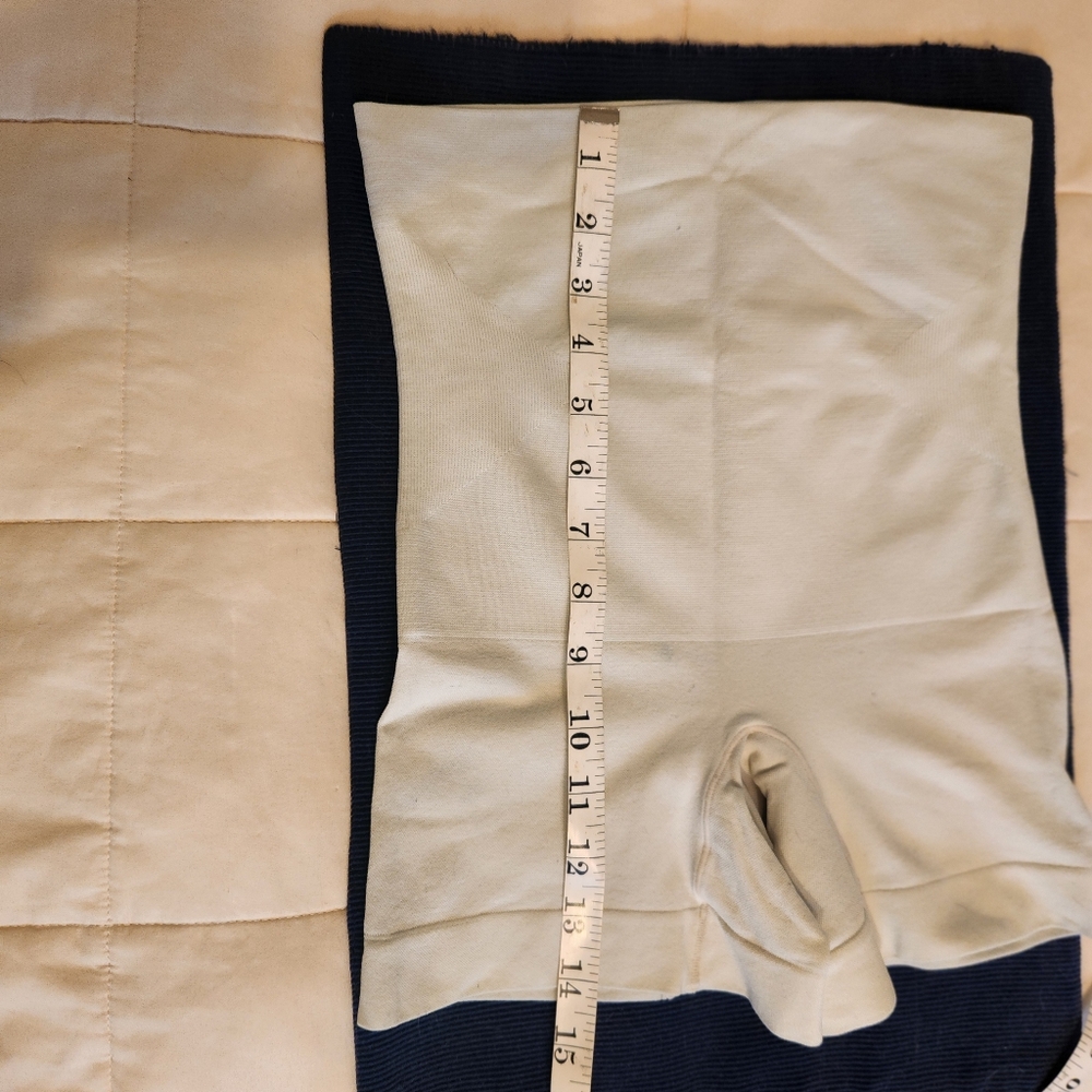 Shapermint Short, Essentials High Wasted Shaper Short Size Small Color Off White - Picture 5 of 7